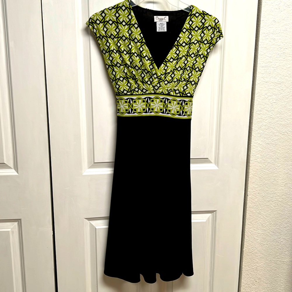 Vintage Maggie L Green Black Sleeveless Midi Flare Dress Size 6